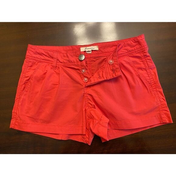 Woman’s Jr Forever 21 Size 24 Dark Pink Cotton Stylish Summer Shorts - Picture 2 of 4